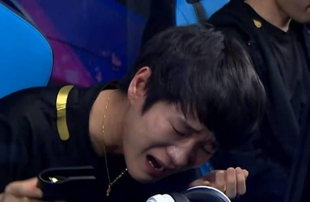 九游-Faker遭遇五连败，湖人教练面临压力！的简单介绍