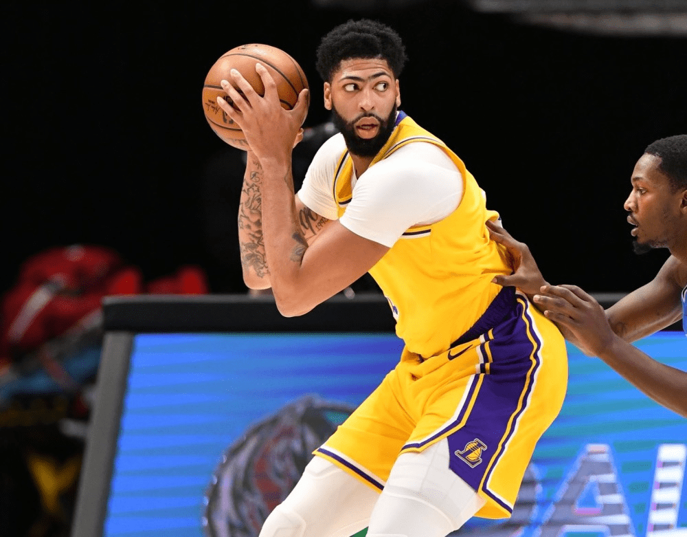 九游体育- NBA投篮训练师投篮 